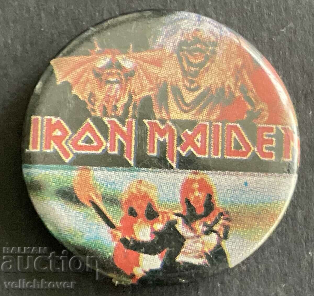 37558 Great Britain sign heavy metal band Iron Maiden