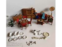 1940s DOLL WORLD FURNITURE DOLL DOLLS WWII