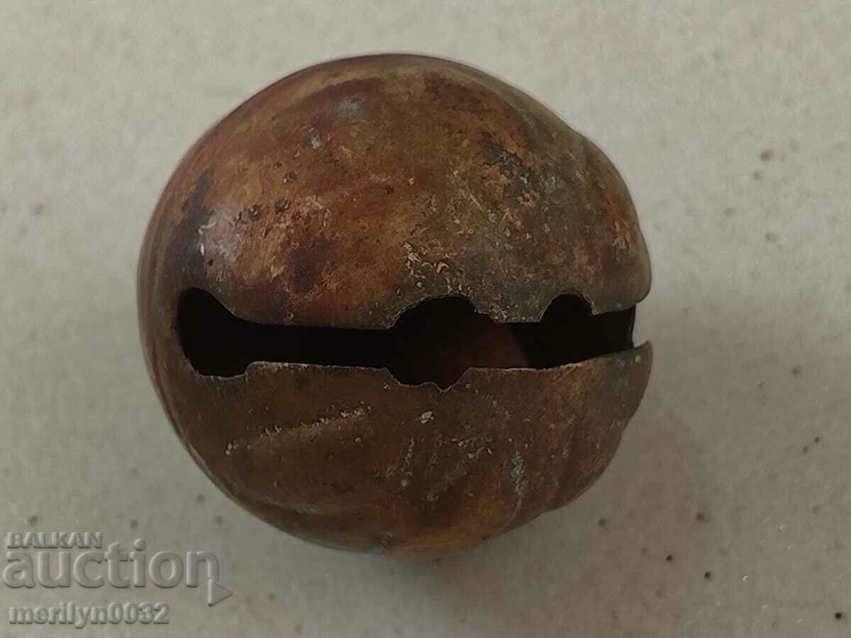Early 20th century bronze "nut" type horse cart bell - 7 Early 20th century bronze "nut" type horse cart bell - 7