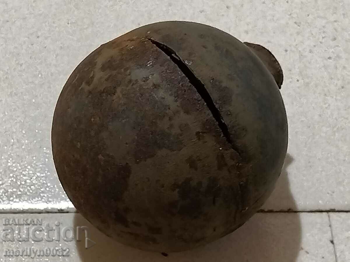 WW2 Unexploded Assault Granade Case UNSAFE