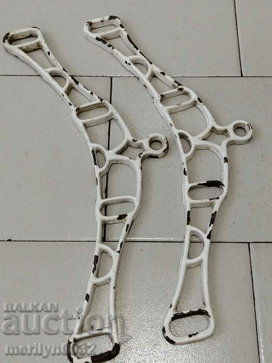 Two cast iron racks embossed cast iron with price 49.00 BGN | € 25.05 Two cast iron racks embossed cast iron with price 49.00 BGN | € 25.05