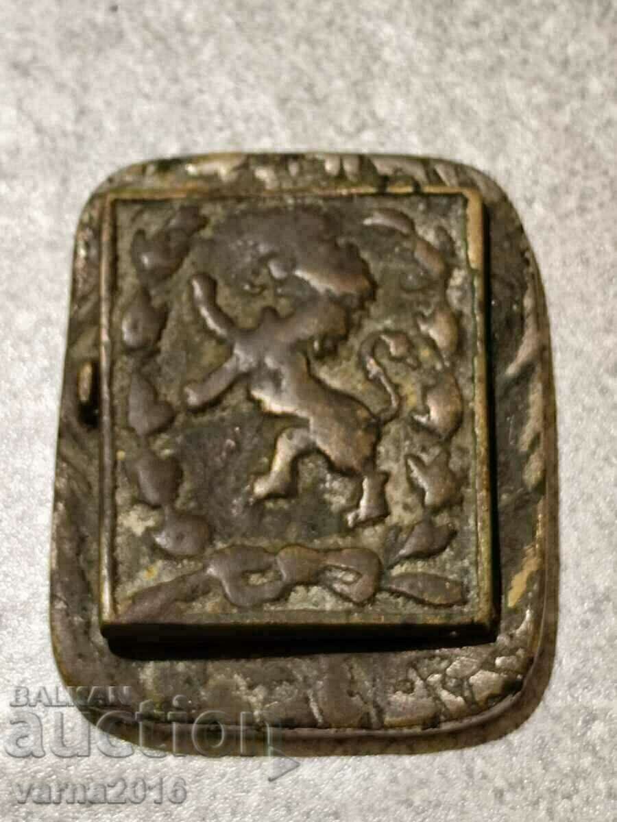 Δημοπρασία Χάλκινο υλικό για μια κλειδαριά από ένα χρηματοκιβώτιο Tsarskoe Vreme