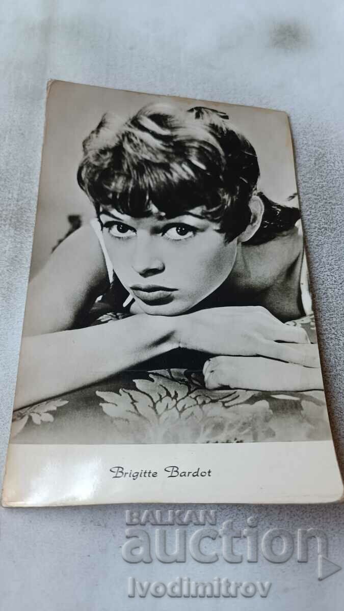 Brigitte Bardot 1960 postcard