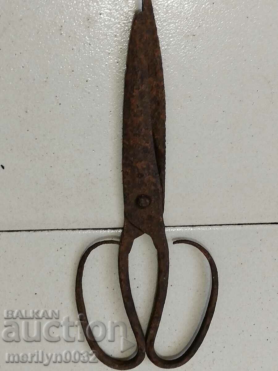 Antique forged scissors wrought iron scissors - 6 Antique forged scissors wrought iron scissors - 6