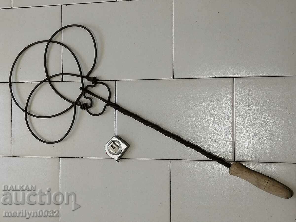 An old hammer for hammering rugs, carpets, blankets, quilts with price 49.90 BGN | € 25.51 An old hammer for hammering rugs, carpets, blankets, quilts with price 49.90 BGN | € 25.51