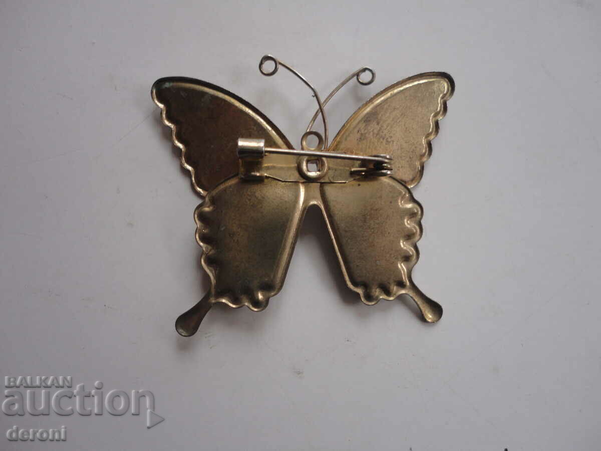 Delivery of Gilt enamel brooch 47 Delivery of Gilt enamel brooch 47