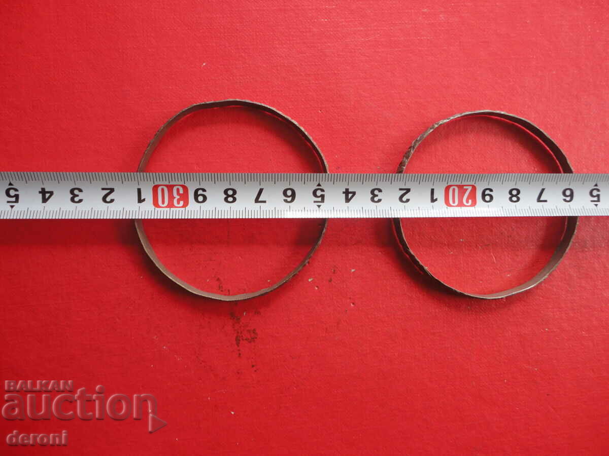 Bronze bracelets Bronze bracelet with price 10.00 BGN | € 5.11 Bronze bracelets Bronze bracelet with price 10.00 BGN | € 5.11