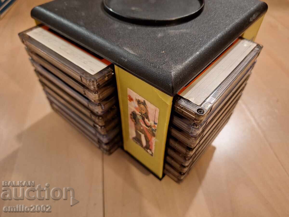 Sony audio cassettes 32pcs in a carousel stand - 6