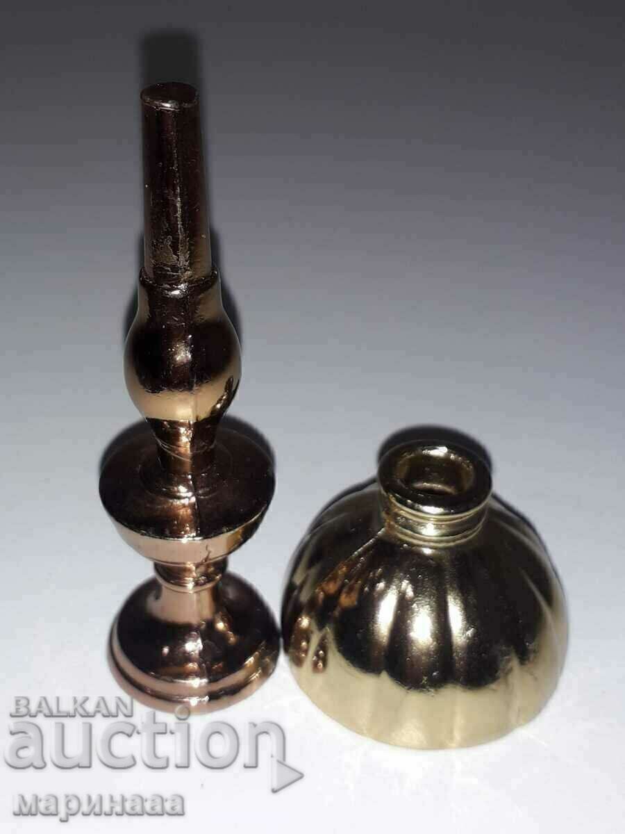 МАСИВНА ФИГУРКА. ЦАМ. АНГЛИЯ с цена 1.50 лв. | € 0.77