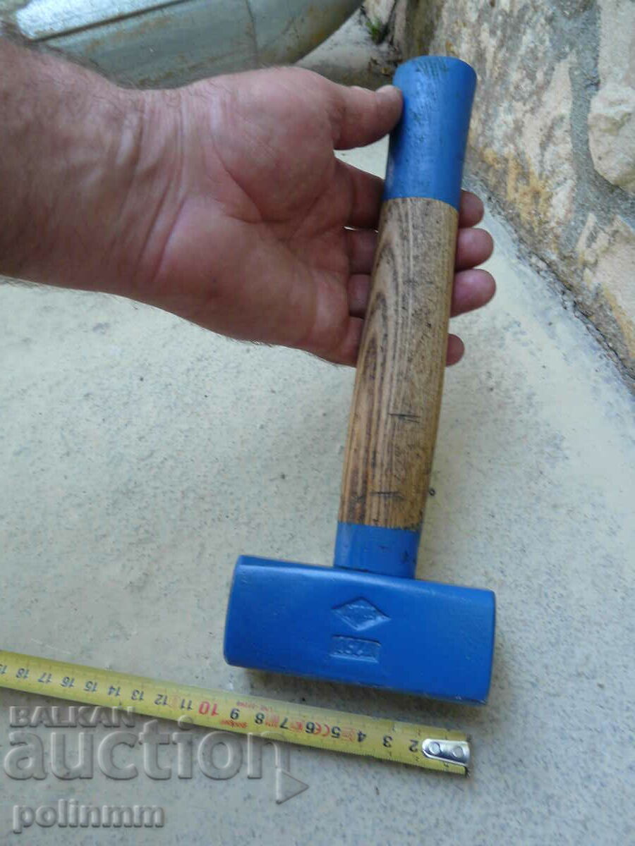 Delivery of STUBAI hammer - 284 Delivery of STUBAI hammer - 284