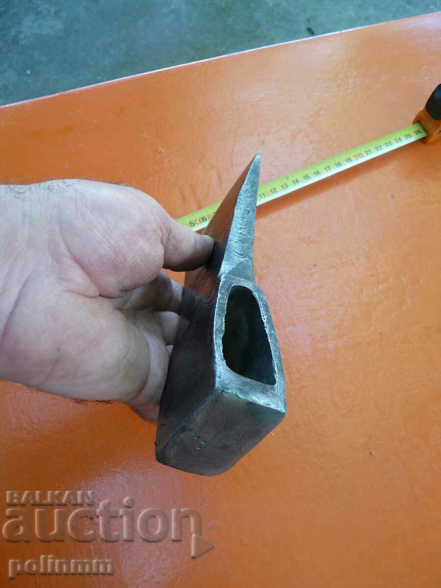 Licitație Vechea topor austriac - 500 Licitație Vechea topor austriac - 500