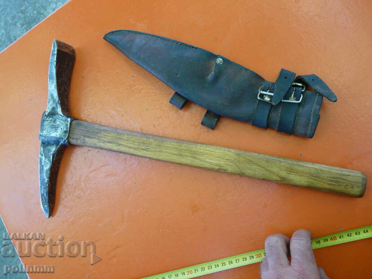 Military ax Kingdom of Bulgaria with price 80.00 BGN | € 40.90 Military ax Kingdom of Bulgaria with price 80.00 BGN | € 40.90