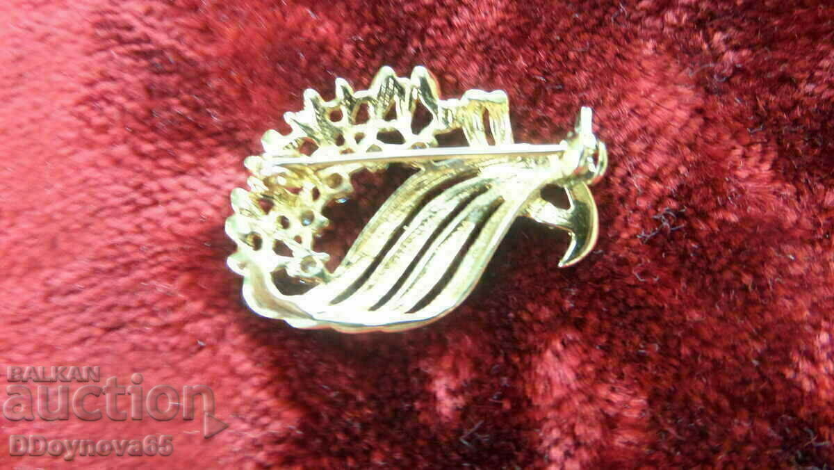 Livrarea Brosa placata cu aur cu 5 buc. diamante