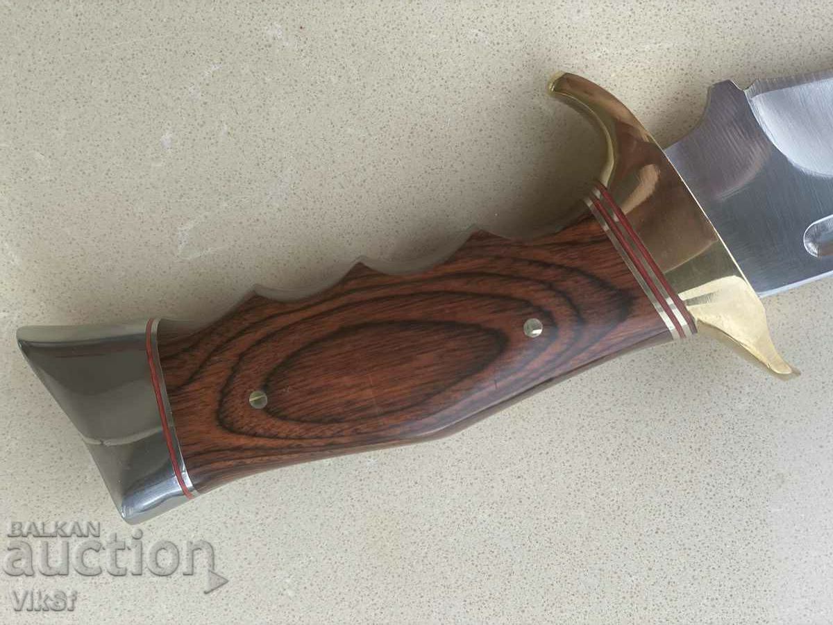 Licitație Cuțit de vânătoare 190x310