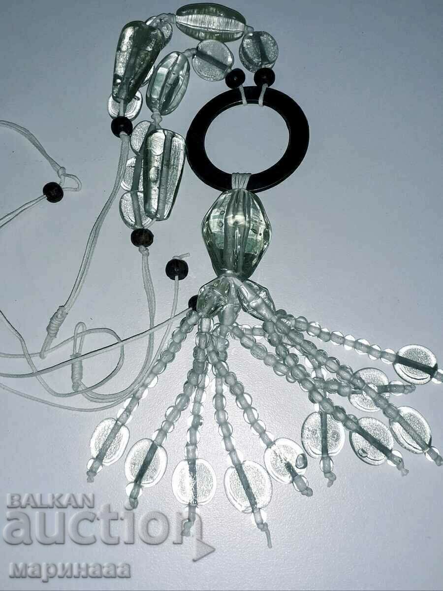 Auction BEAUTIFUL, MASSIVE NECKLACE. GLASS Auction BEAUTIFUL, MASSIVE NECKLACE. GLASS