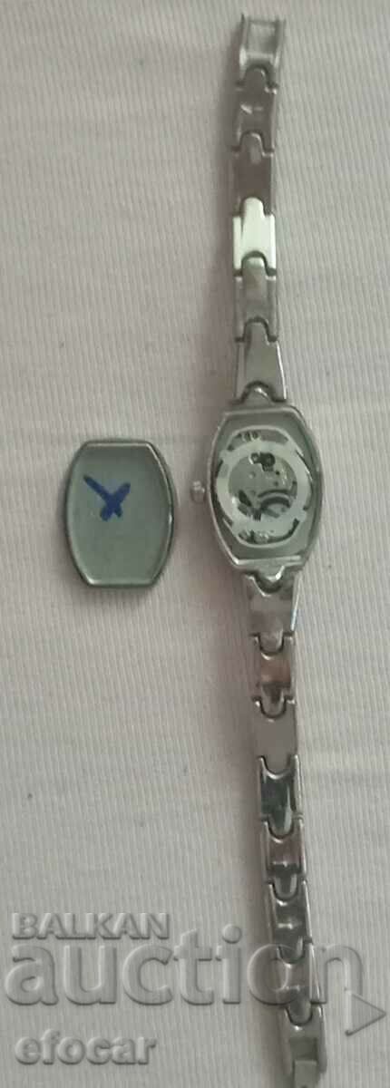 Доставка на часовник  дамски Omax