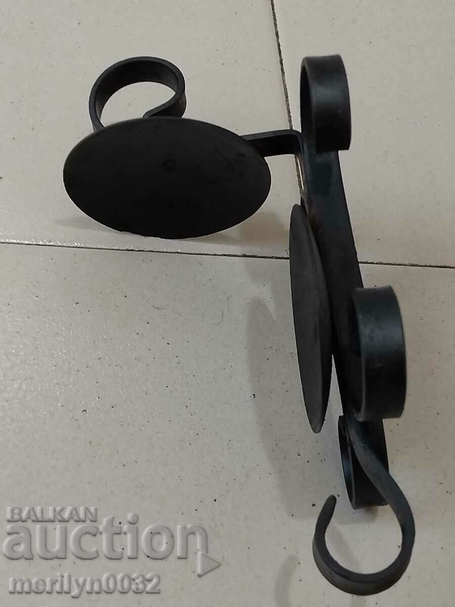 Livrarea Lampă veche de sfeșnic din fier forjat Livrarea Lampă veche de sfeșnic din fier forjat