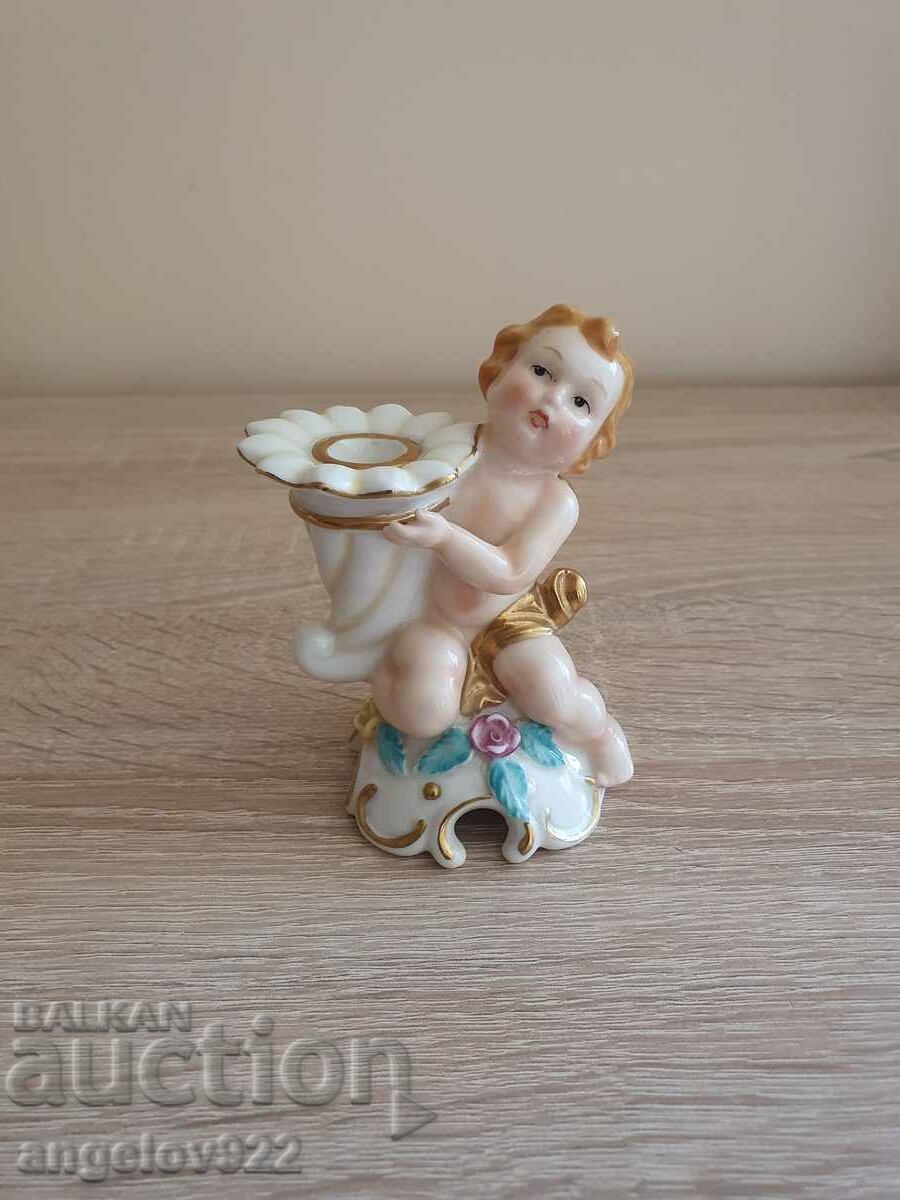 Porcelain figure figurine with markings!