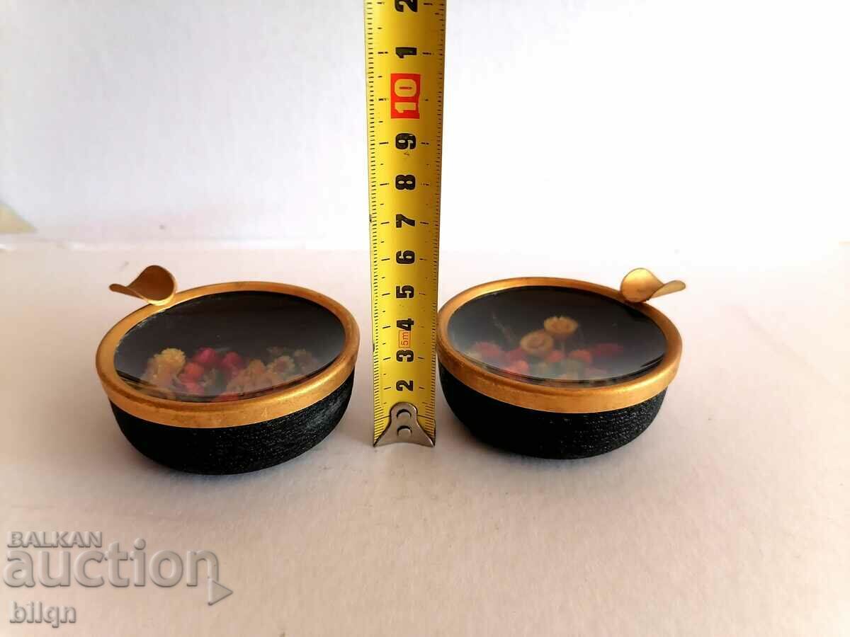 Great Ashtrays With Gilding - 6