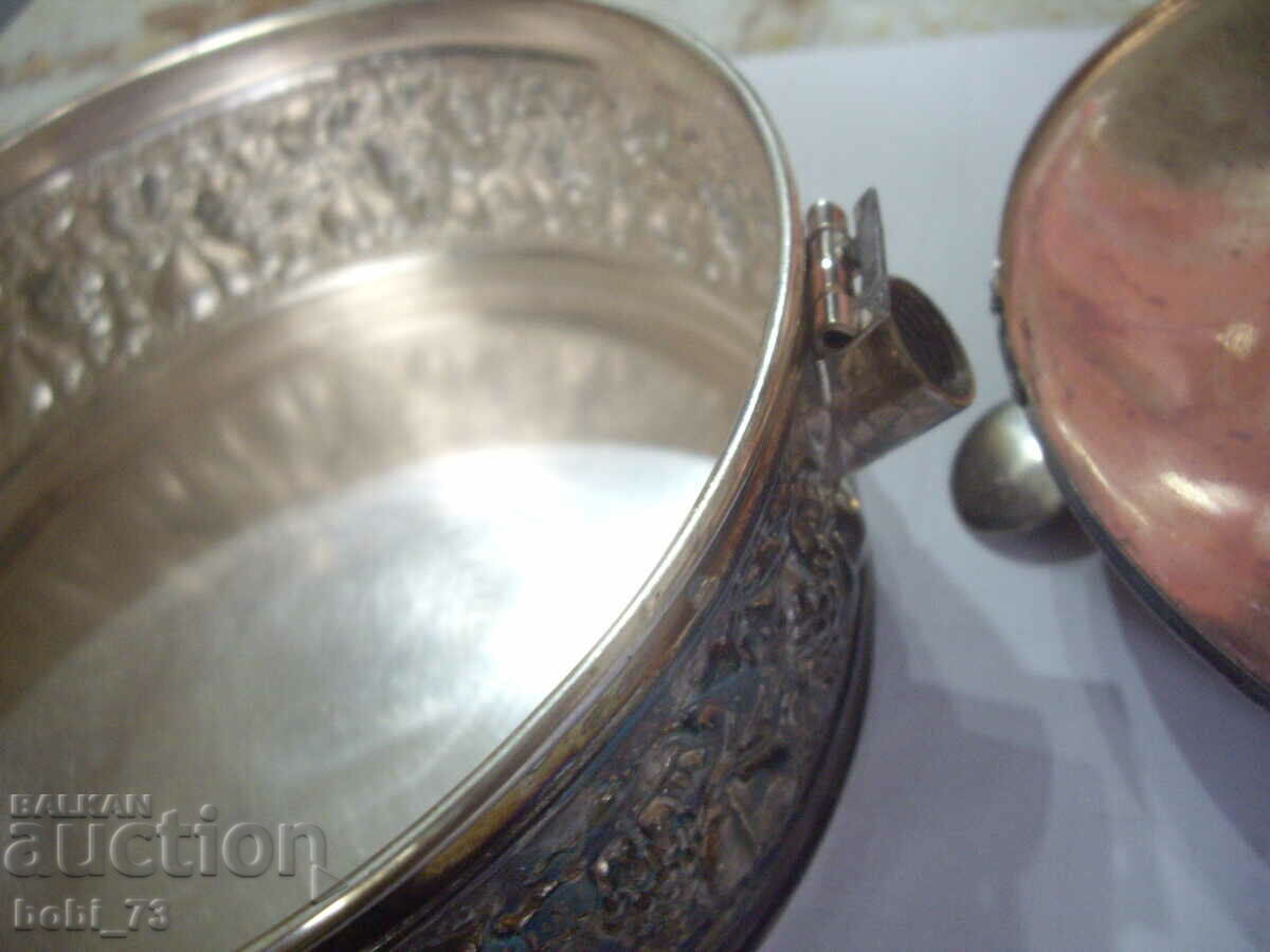 Auction Old silverware. Auction Old silverware.