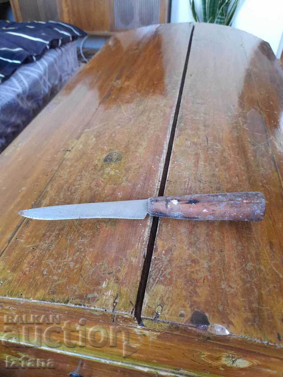 Стар кухненски нож