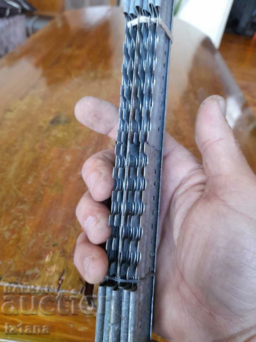 Παλιά μελισσοκομική φύλακας ποντικιών με τιμή 27.00 BGN | € 13.80 Παλιά μελισσοκομική φύλακας ποντικιών με τιμή 27.00 BGN | € 13.80