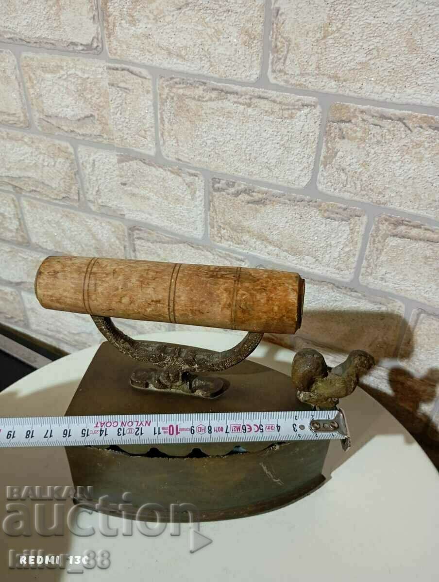 Bronze iron rare - 6 Bronze iron rare - 6