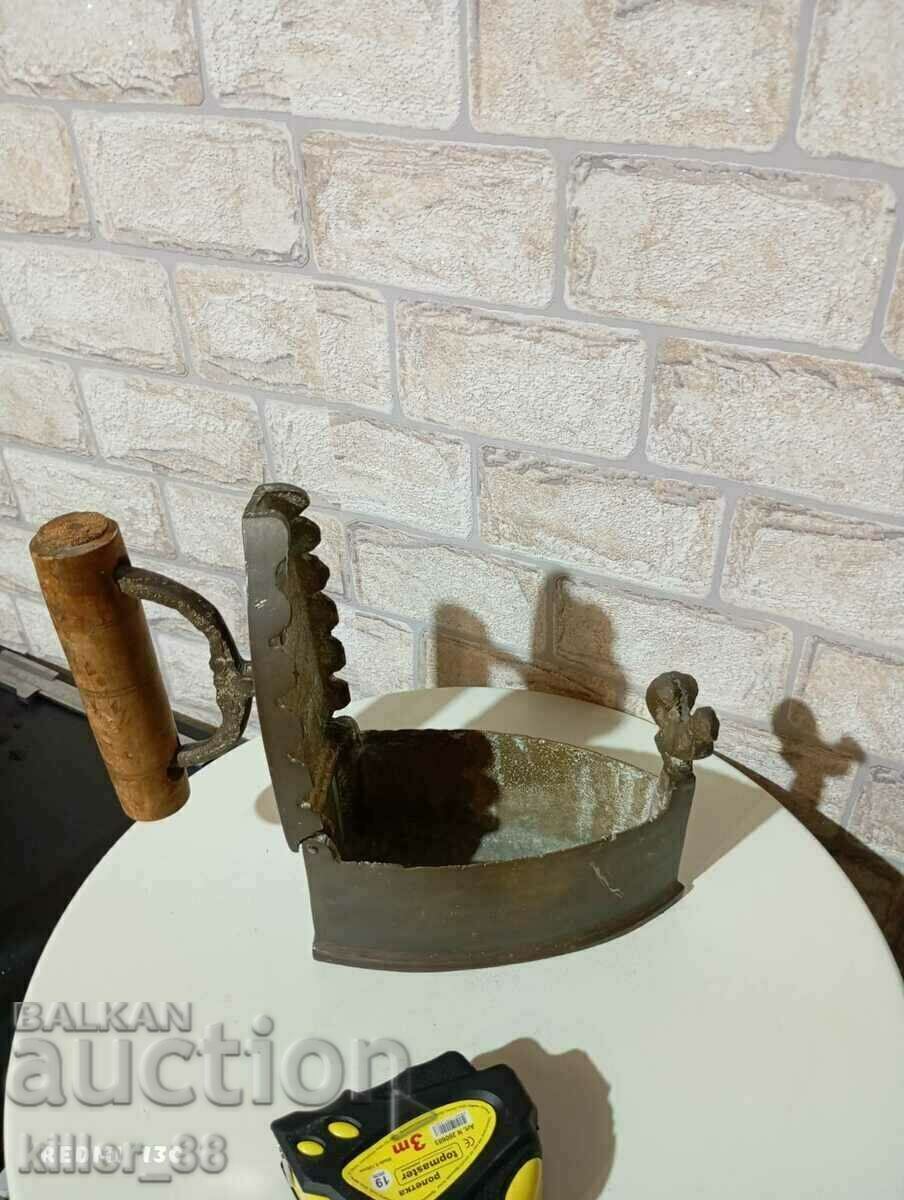 Bronze iron rare - 7 Bronze iron rare - 7