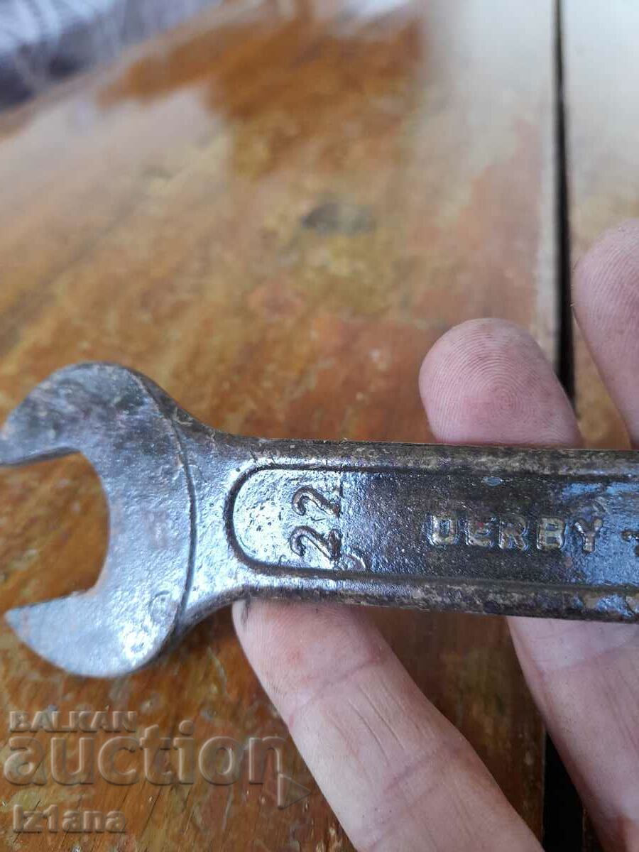 Доставка на Стар гаечен ключ Derby 19/22