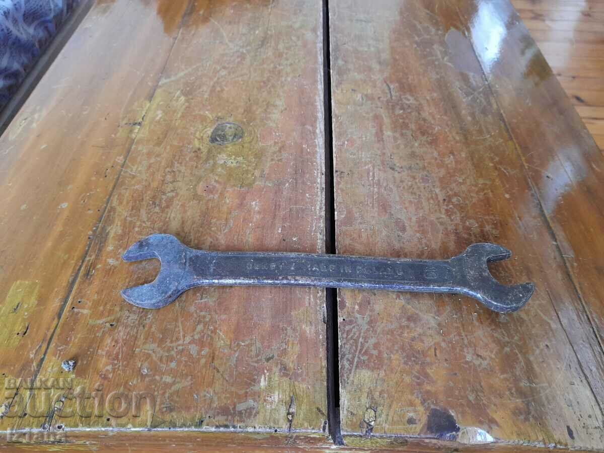 Old Derby 19/22 Wrench
