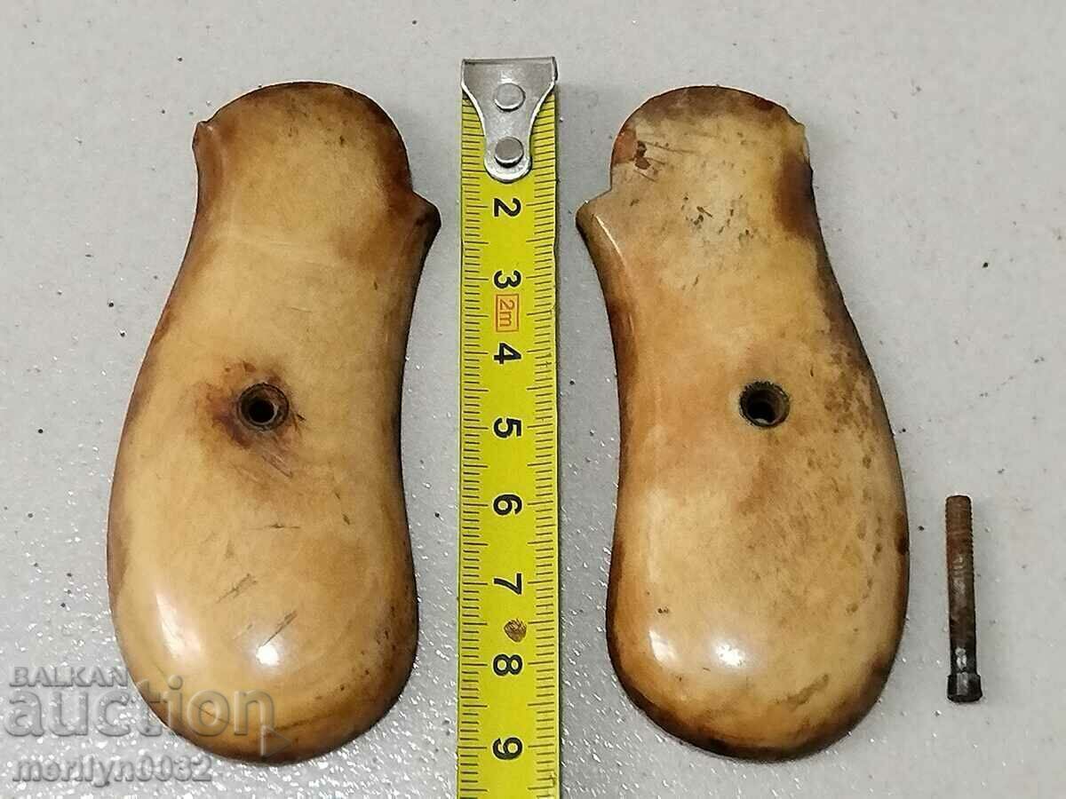 Licitație Obuze de revolver Gasser, pistol de frontieră