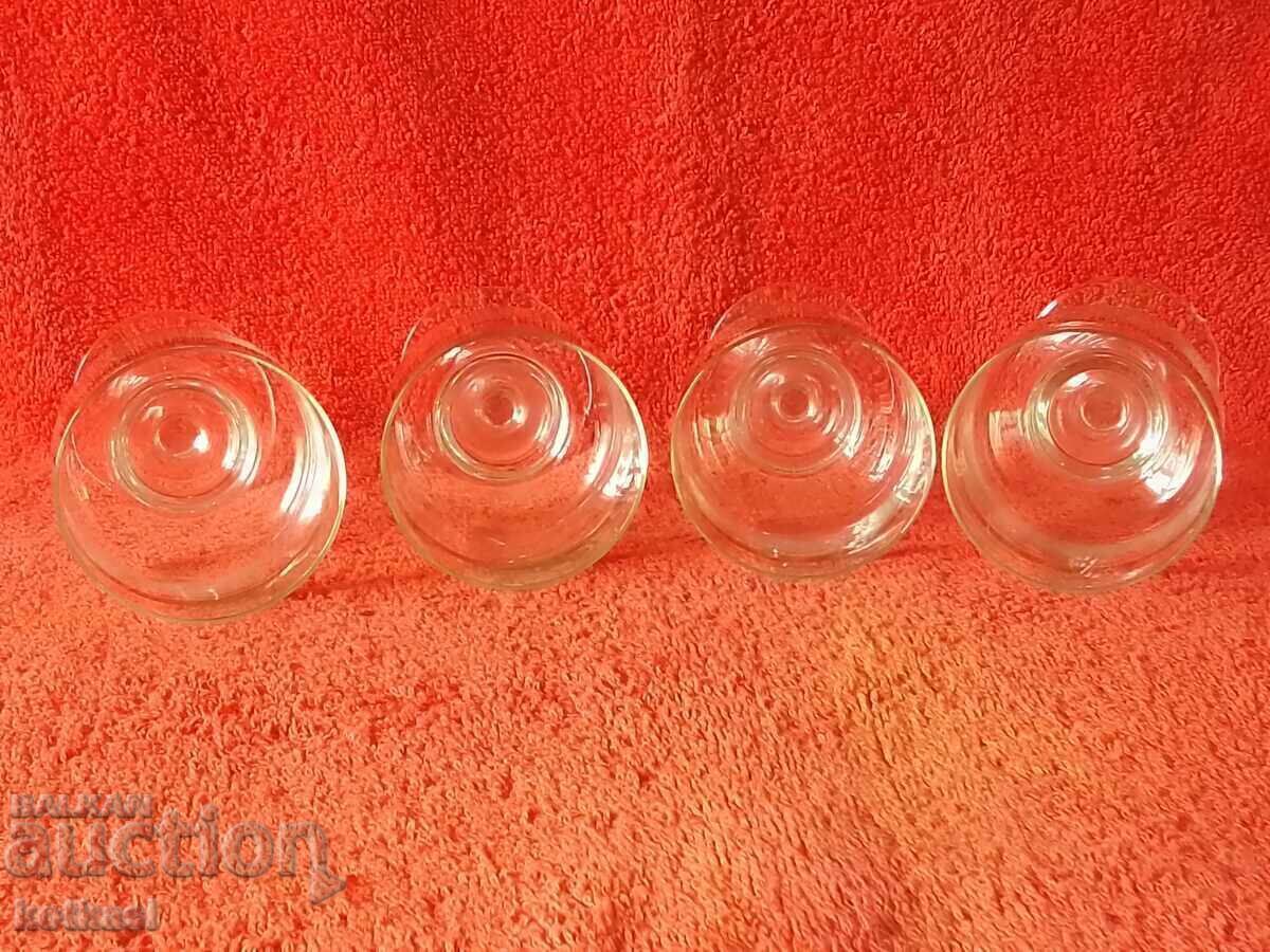 Auction  Lot of 4 glass crystal cups gold rims