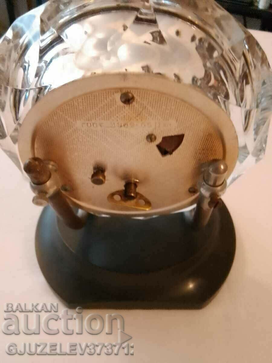 Delivery of Old Russian clock with crystal Beacon working Delivery of Old Russian clock with crystal Beacon working