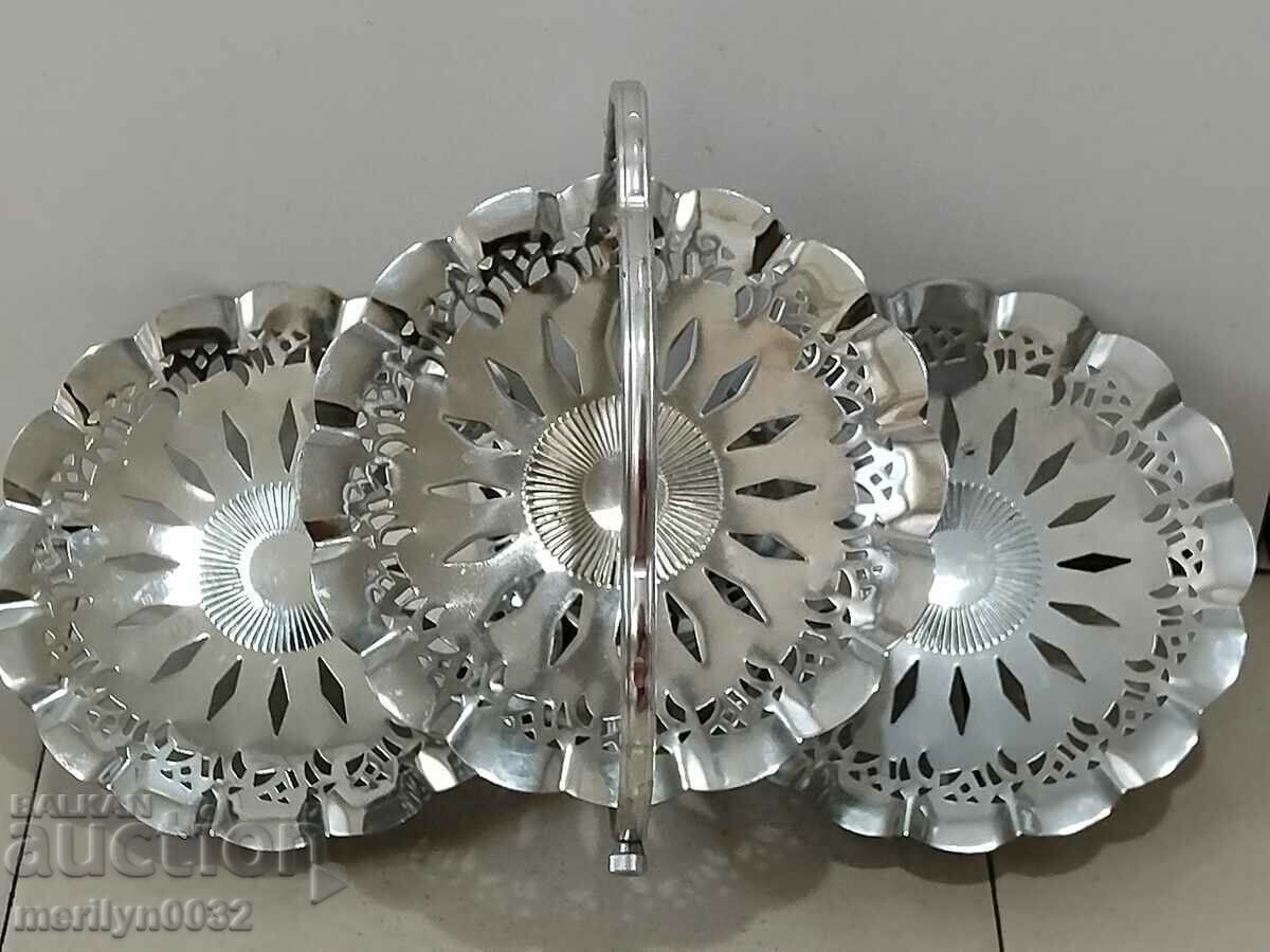 Διακοσμητικό φρουτιέρα τριπλό καλάθι 70s με τιμή 54.00 BGN | € 27.61 Διακοσμητικό φρουτιέρα τριπλό καλάθι 70s με τιμή 54.00 BGN | € 27.61