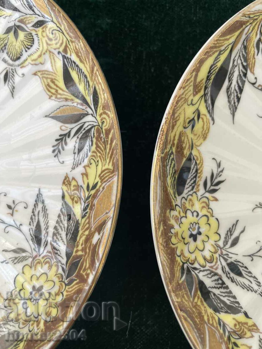 Farfurii-2 buc.d.14 cm, LFZ cu preț 29.95 BGN | € 15.31 Farfurii-2 buc.d.14 cm, LFZ cu preț 29.95 BGN | € 15.31