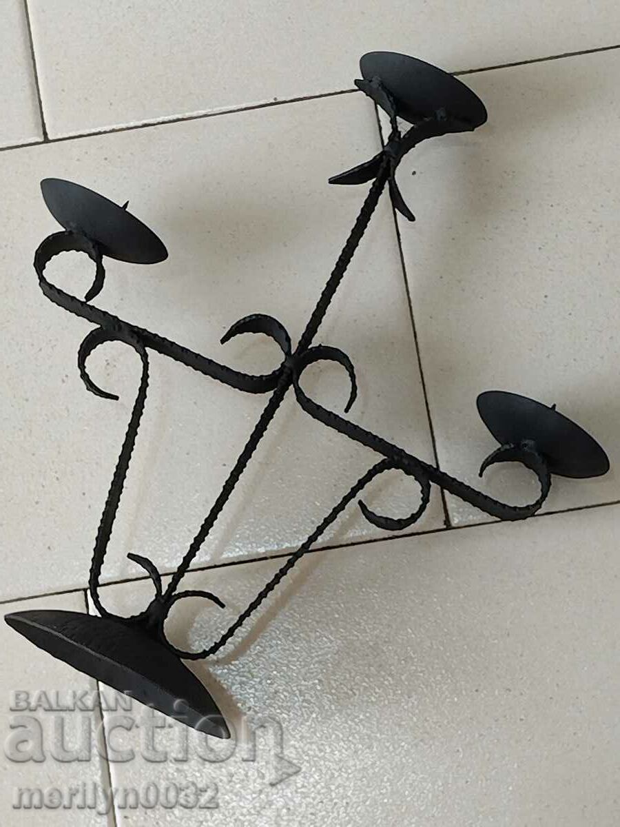 Livrarea Lampă veche de sfeșnic din fier forjat Livrarea Lampă veche de sfeșnic din fier forjat