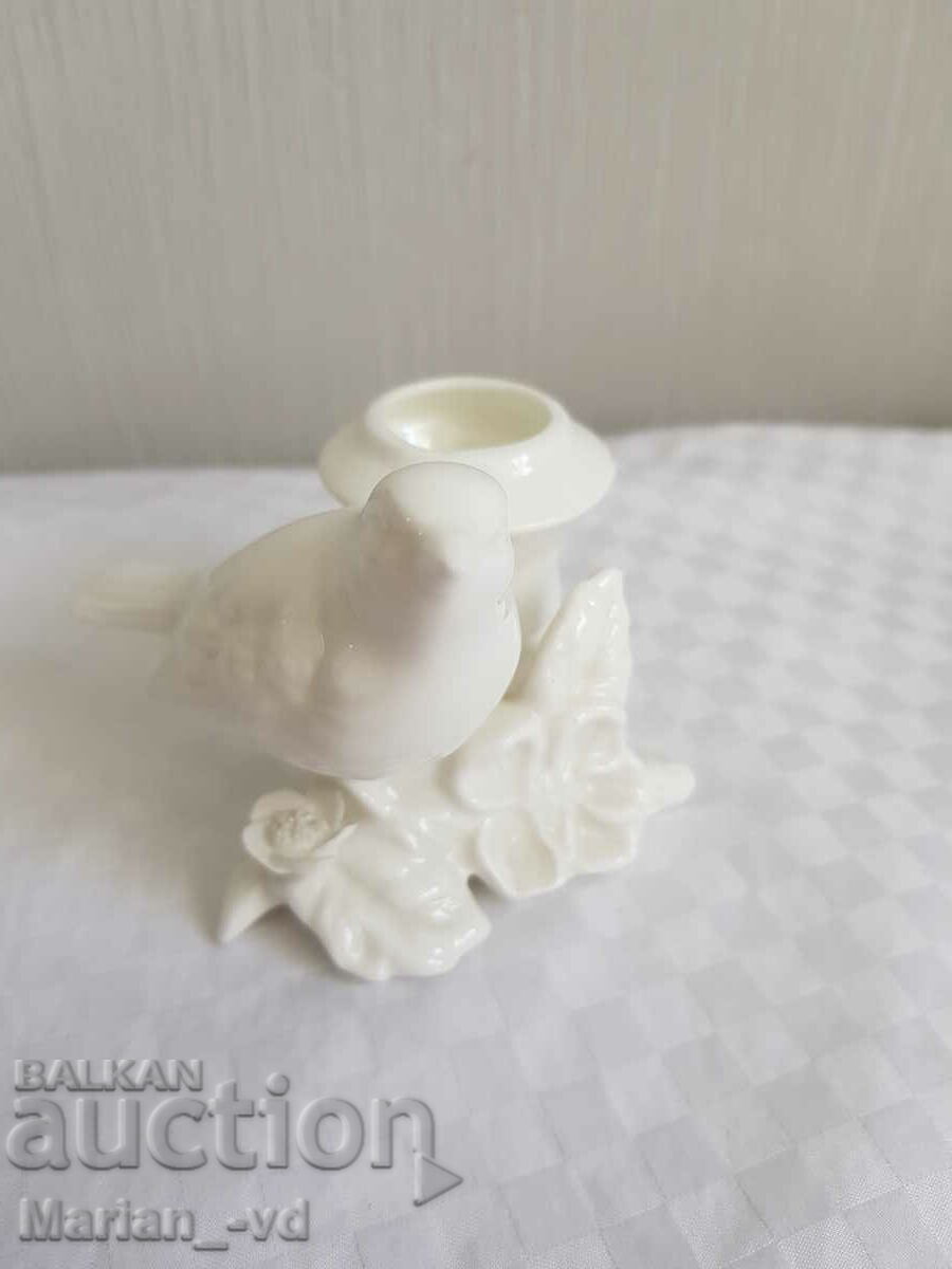 Porcelain candle holder with price 10.00 BGN | € 5.11 Porcelain candle holder with price 10.00 BGN | € 5.11