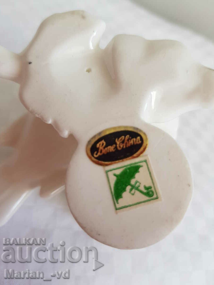 Porcelain candle holder - 6 Porcelain candle holder - 6