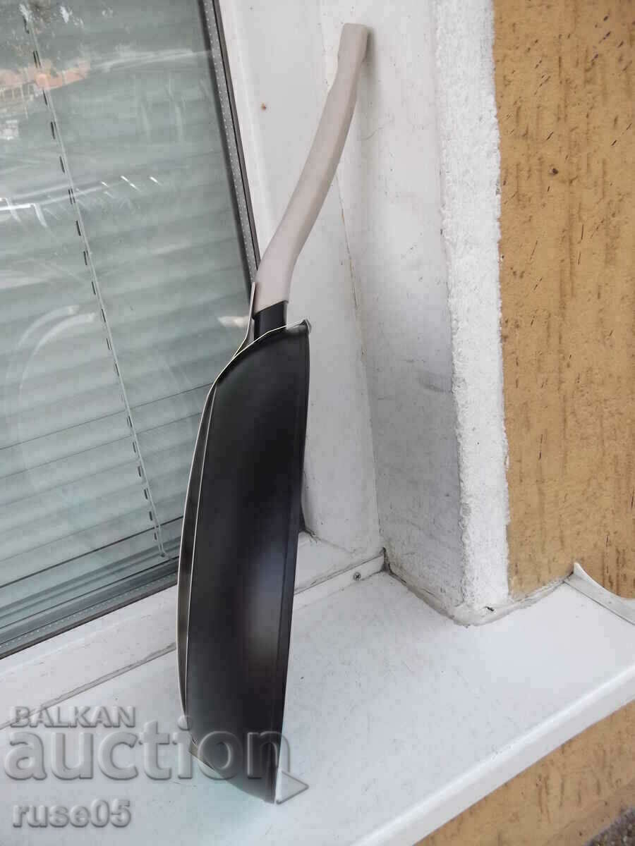 Frying pan "FRYING PAN - 28 cm" new - 6 Frying pan "FRYING PAN - 28 cm" new - 6