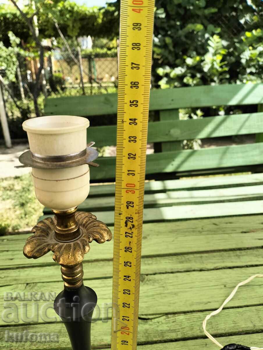 Delivery of Bronze lamp Delivery of Bronze lamp