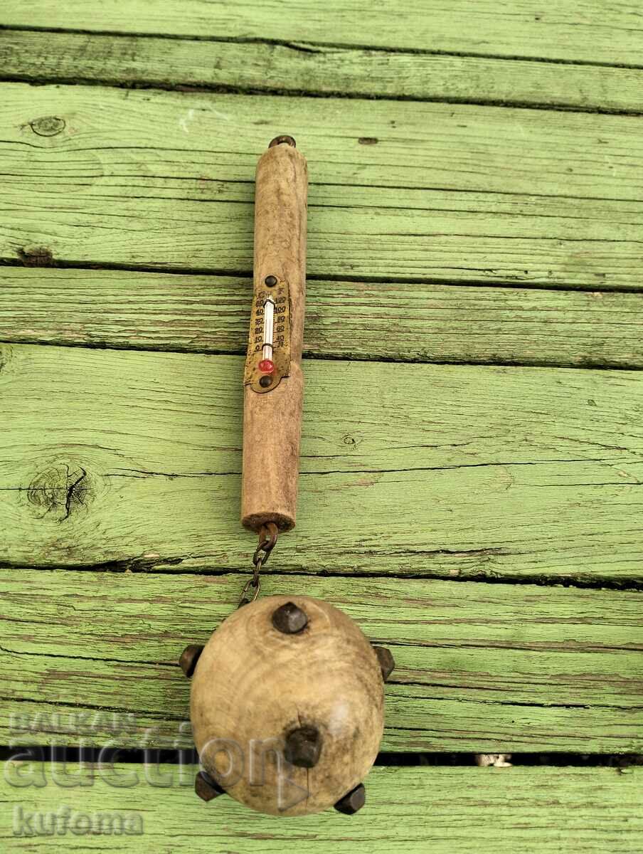 Боздуган с термометър с цена 29.99 лв. | € 15.33 Боздуган с термометър с цена 29.99 лв. | € 15.33