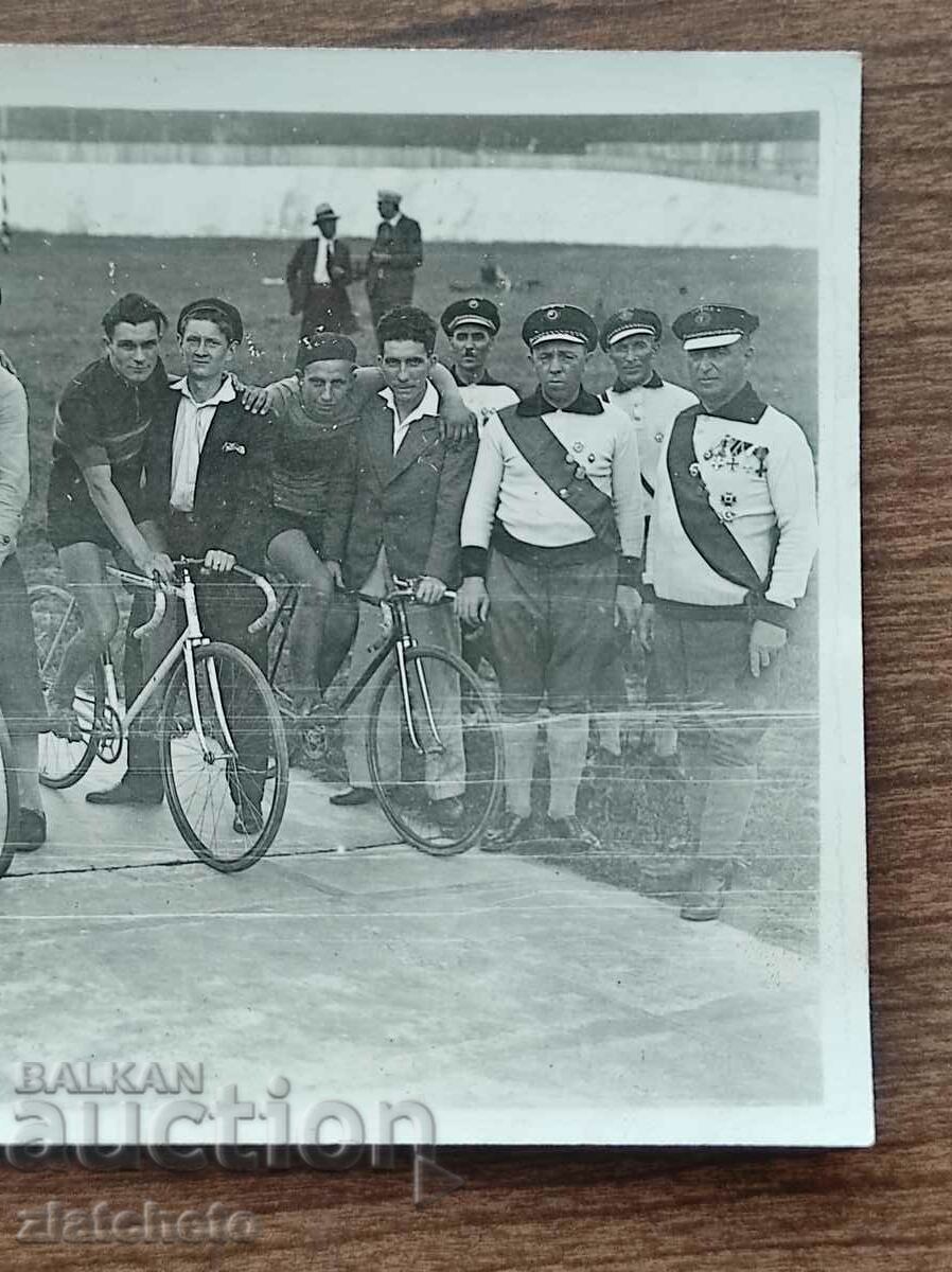 Old photo Kingdom of Bulgaria - with price 10.00 BGN | € 5.11 Old photo Kingdom of Bulgaria - with price 10.00 BGN | € 5.11