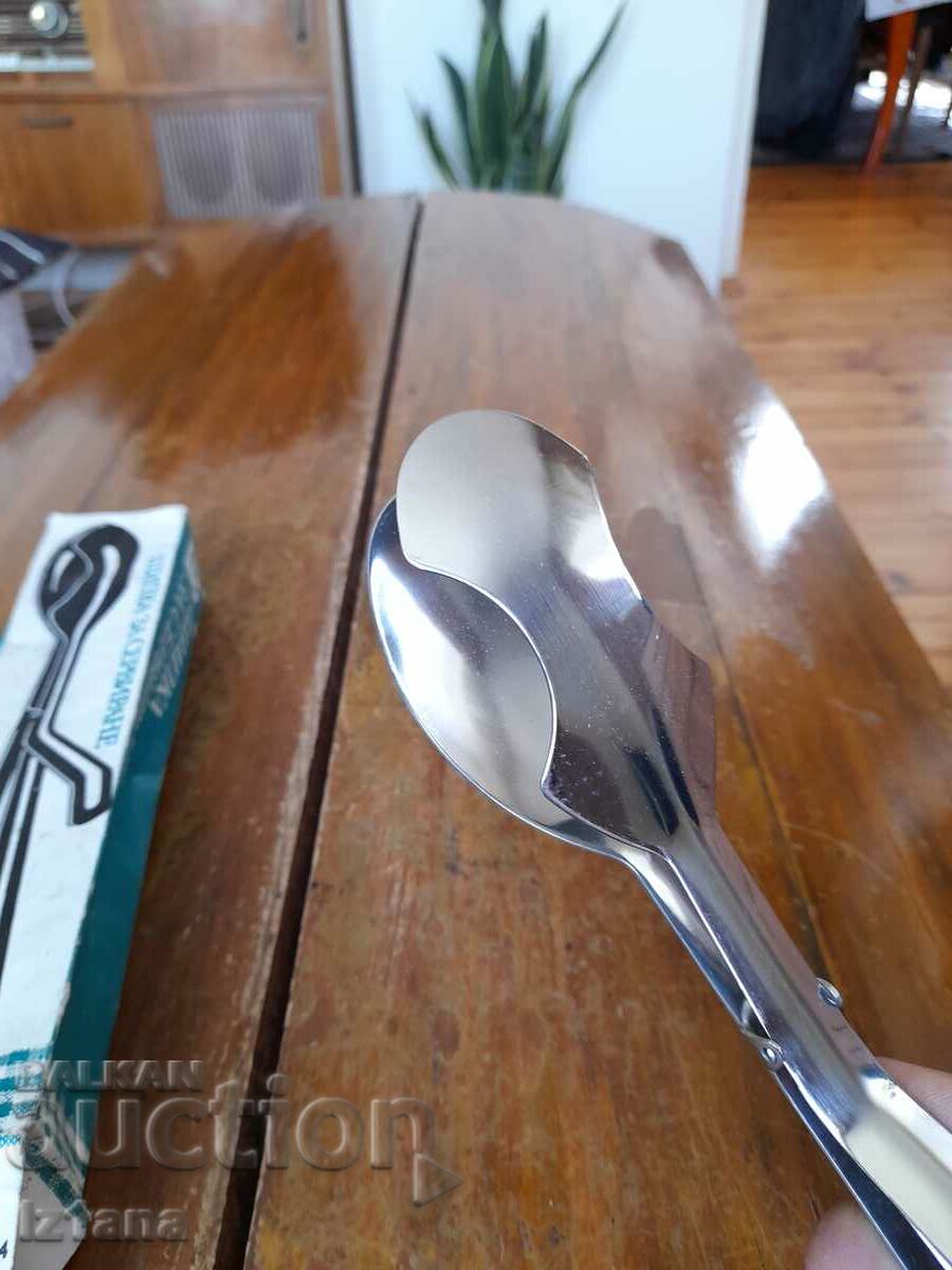 Delivery of Old Serving Clip Delivery of Old Serving Clip