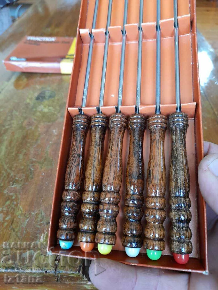 Auction Old Practica fondue forks Auction Old Practica fondue forks