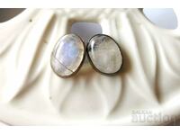 Silver earrings with moonstone - 2.8 g.