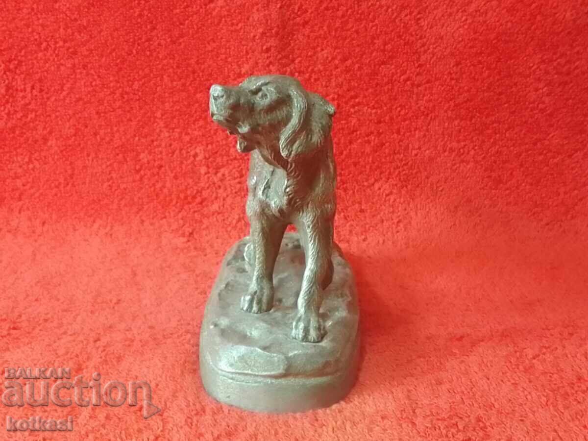 Auction  Old metal aluminum figure of a Dog pedestal marking