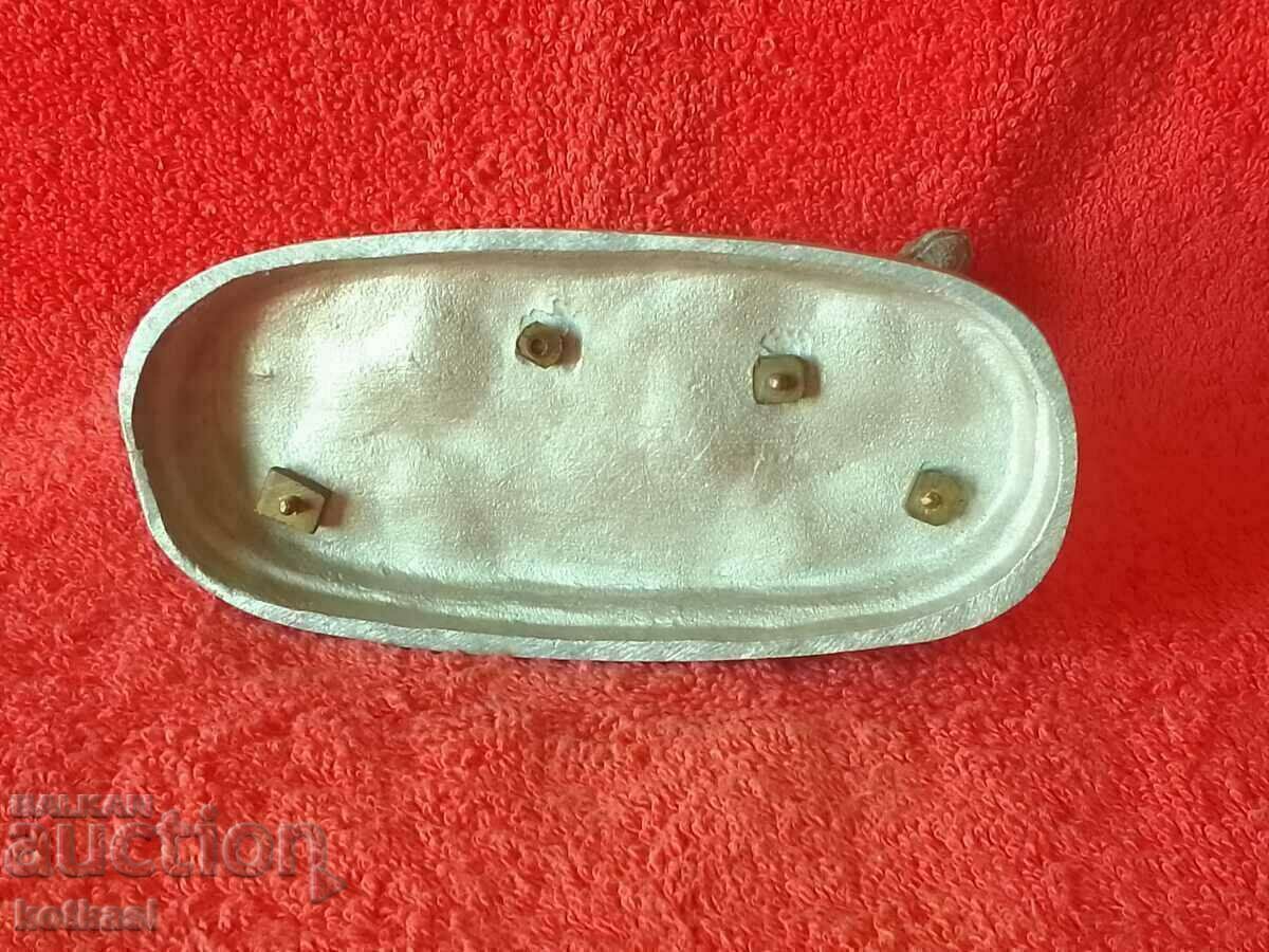 Veche figură din aluminiu din metal a unui marcaj de piedestal de câine - 7