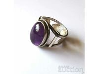 Silver ring with amethyst - 7.1 g.