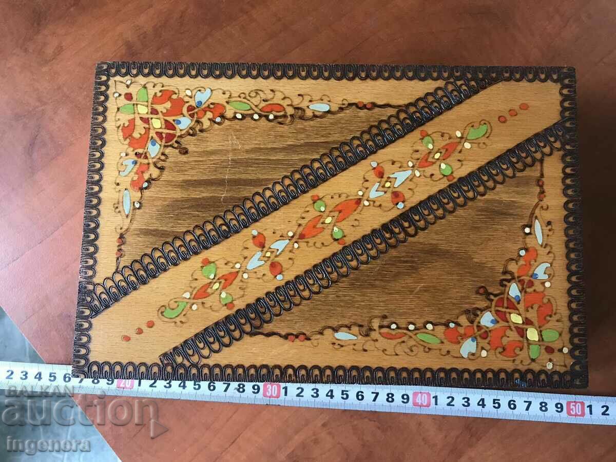 BOX WOOD PYROGRAPH DRAWING ANTIQUE FROM SOCA MOSTRA with price 39.00 BGN | € 19.94 BOX WOOD PYROGRAPH DRAWING ANTIQUE FROM SOCA MOSTRA with price 39.00 BGN | € 19.94