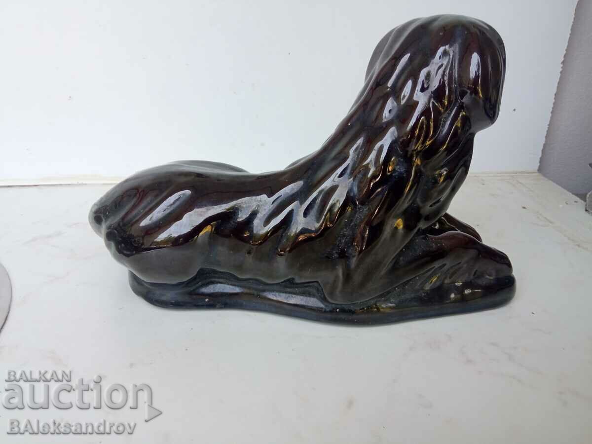 Delivery of Large glazed figure of a dog Delivery of Large glazed figure of a dog